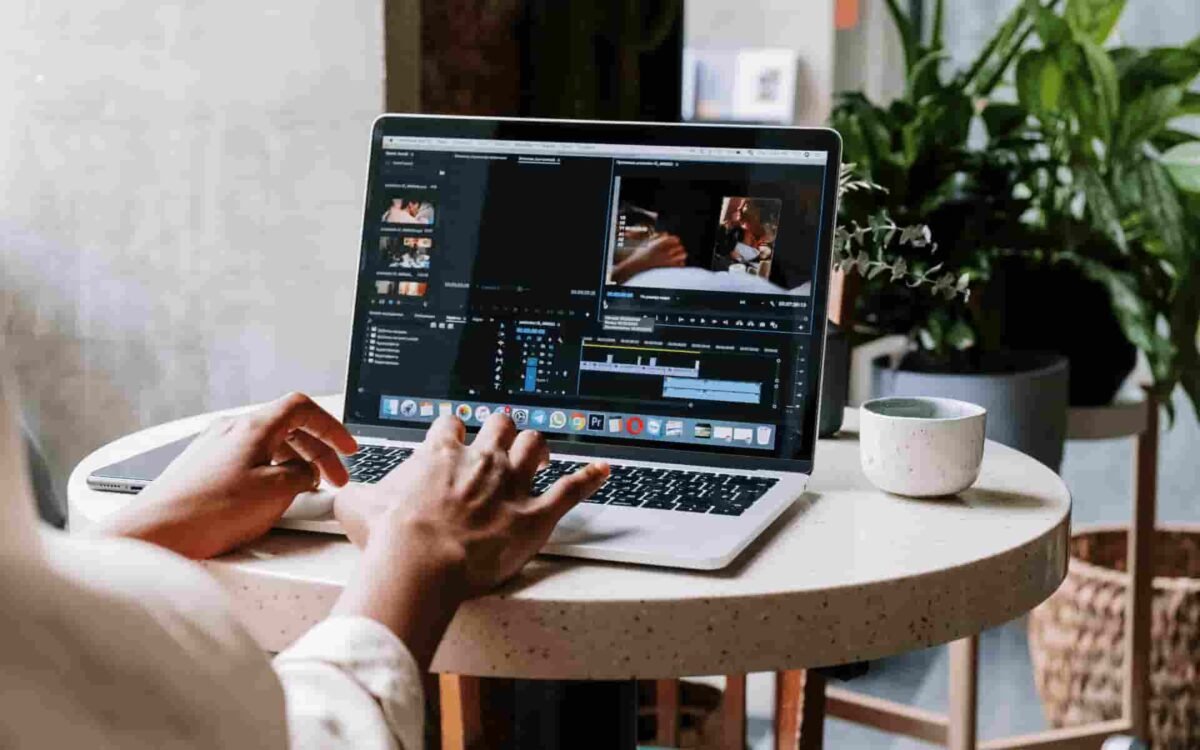 Enhance Your Multimedia Projects: MacBook Rentals for Video Editing