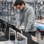 How to Choose the Right Laptop Configuration for Your Work Needs