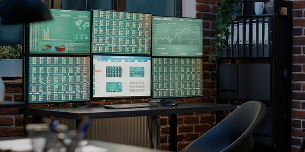 Data Analytics Workstations on rent
