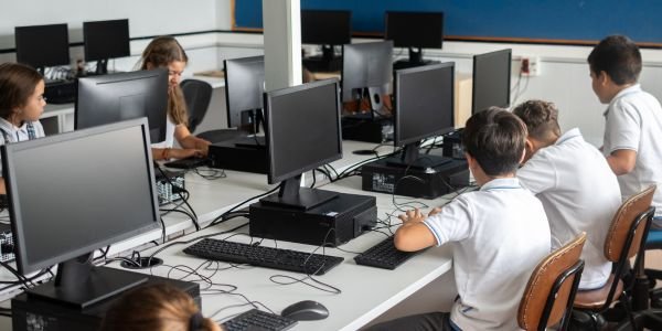 Training & Assessment Computers on rent in Jaipur